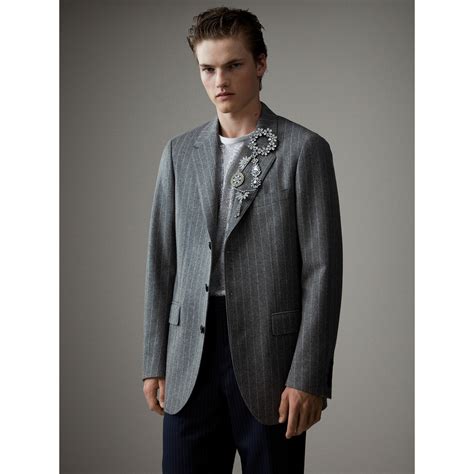 grasso sul burberry|Giacca sartoriale in lana gessata (Coal/cobble) .